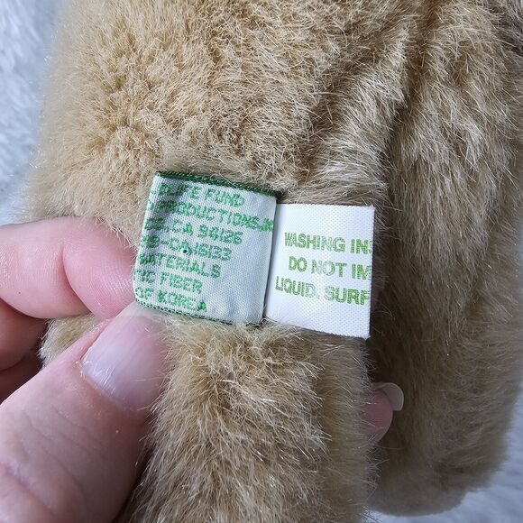Vintage World Wildlife Fund Lioness 1985 Ear Tag 19" Lion Big Cats Rare - Picture 6 of 11